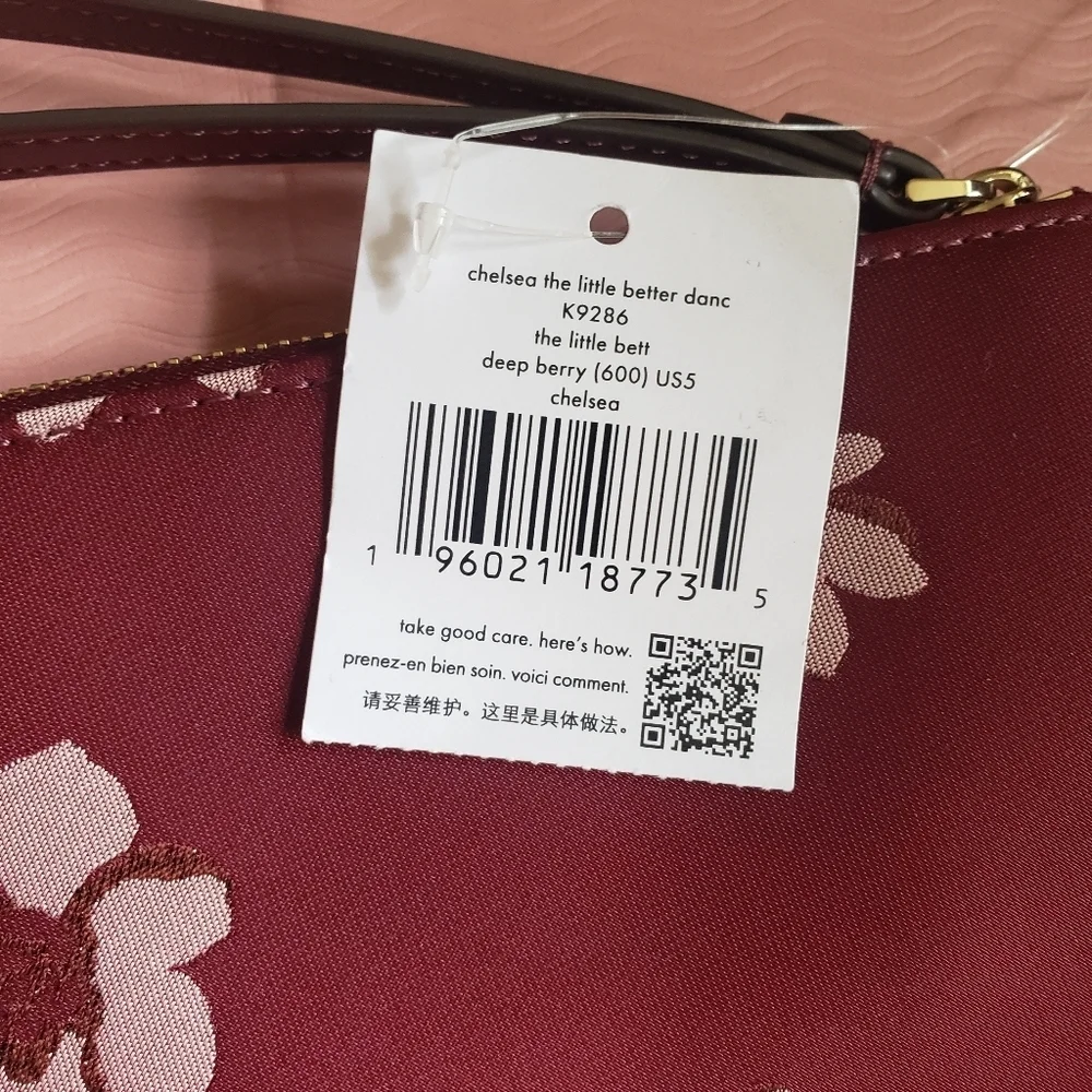Kate Spade Chelsea The Little Better Floral Large Wristlet, NWT